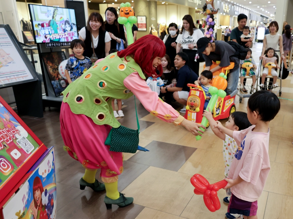 エミリー☆ファミリーコンサート | ソフトバンク販促イベント＠イオンタウン姶良